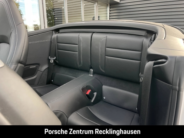 Porsche 992 911 Carrera S Cabrio InnoDrive Sportabgas BOSE