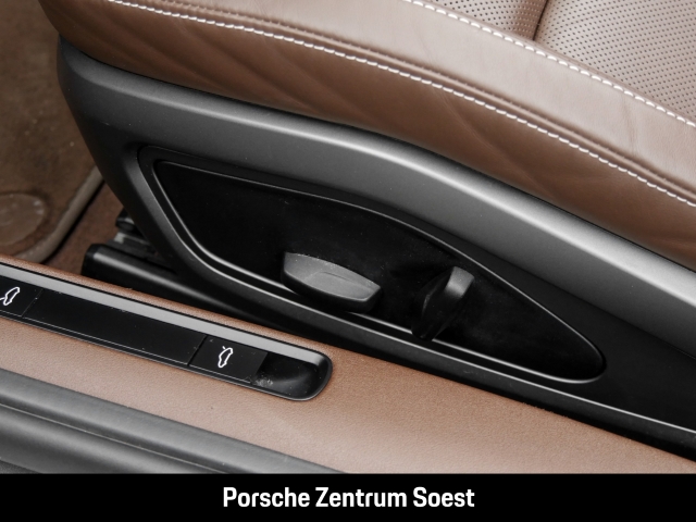 Porsche 992 Carrera 4S Cabriolet/LED-Matrix/Burmester