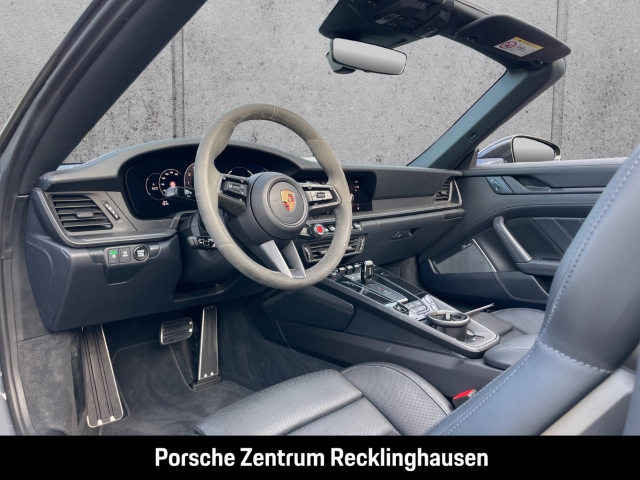 Porsche 992 911 Carrera 4 GTS Cabrio Burmester Clubleder