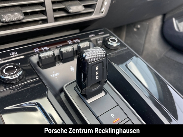 Porsche 992 911 Carrera 4 GTS Cabrio Burmester Clubleder