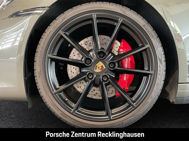 Porsche 992 911 Carrera 4S Cabriolet Surround-View LED