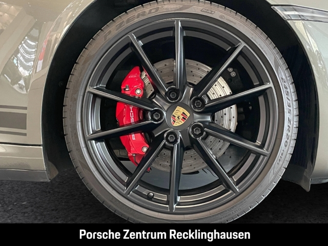 Porsche 992 911 Carrera 4S Cabriolet Surround-View LED