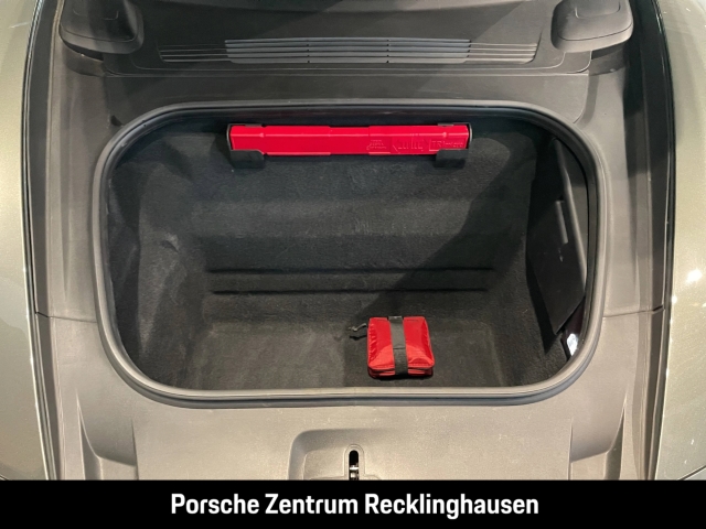 Porsche 992 911 Carrera 4S Cabriolet Surround-View LED