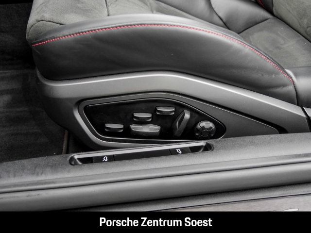 Porsche 911 Carrera 4 GTS Cabriolet/LED-Matrix/BOSE