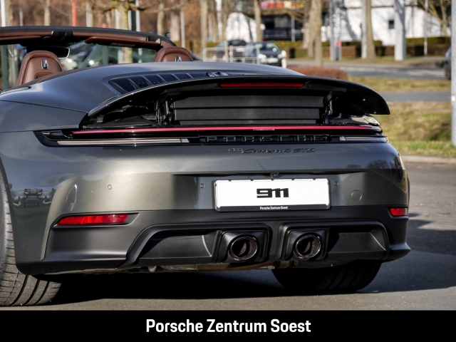 Porsche 911 T-Hybrid -2 (911) Carrera 4 GTS Cabriolet