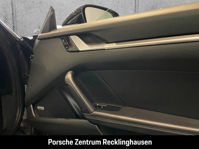 Porsche 992 911 Carrera S Cabrio Sportabgas BOSE 21-Zoll