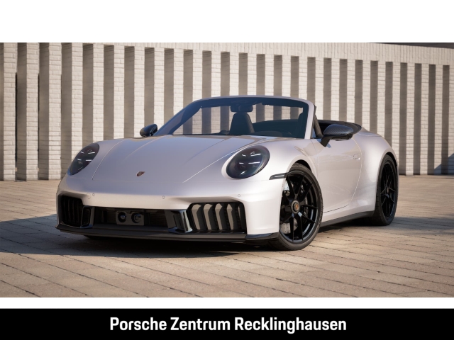 Porsche 992 911 Carrera 4 GTS Cabriolet Burmester PDCC