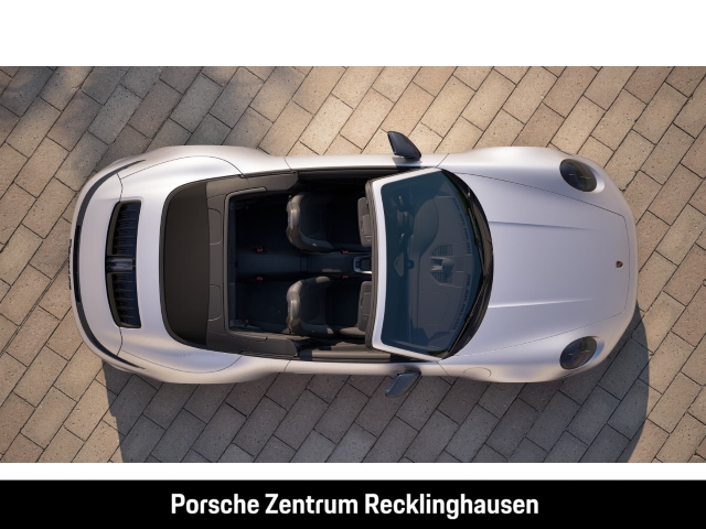 Porsche 992 911 Carrera 4 GTS Cabriolet Burmester PDCC