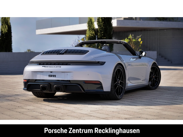 Porsche 992 911 Carrera 4 GTS Cabriolet Burmester PDCC