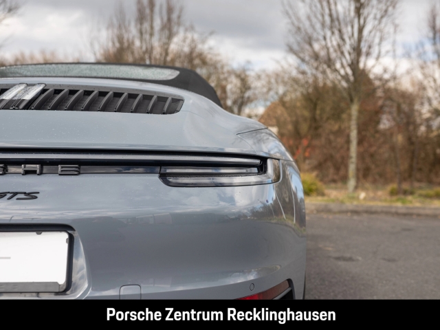Porsche 992 911 Carrera 4 GTS Cabriolet BOSE LED-Matrix