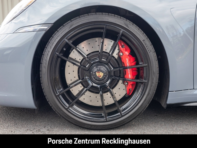 Porsche 992 911 Carrera 4 GTS Cabriolet BOSE LED-Matrix