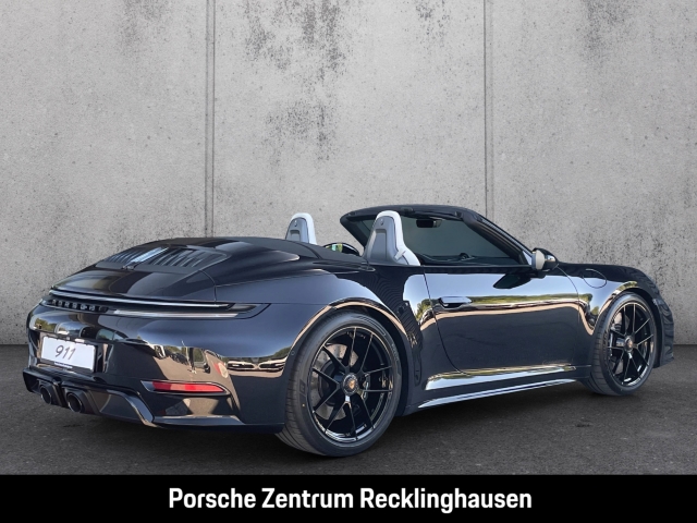 Porsche 992 911 Carrera GTS Cabrio Sportabgas Burmester