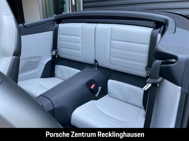 Porsche 992 911 Carrera GTS Cabrio Sportabgas Burmester