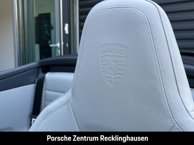 Porsche 992 911 Carrera GTS Cabrio Sportabgas Burmester