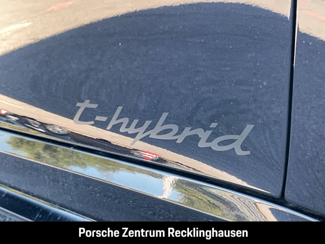 Porsche 992 911 Carrera GTS Cabrio Sportabgas Burmester