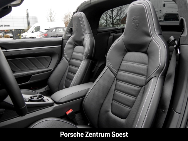 Porsche 992 Targa 4S/HD-Matrix-LED/Sport-Chrono/BOSE