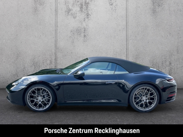 Porsche 992 911 Carrera Cabriolet Rückfahrkamera BOSE