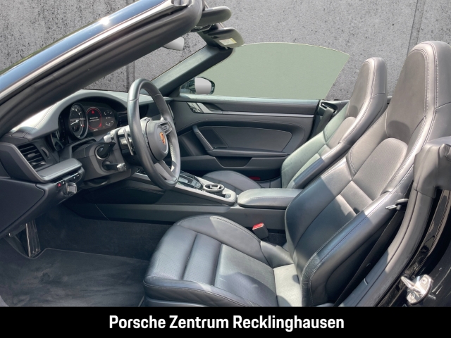 Porsche 992 911 Carrera Cabriolet Rückfahrkamera BOSE