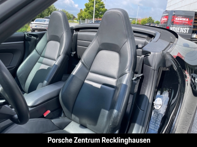 Porsche 992 911 Carrera Cabriolet Rückfahrkamera BOSE