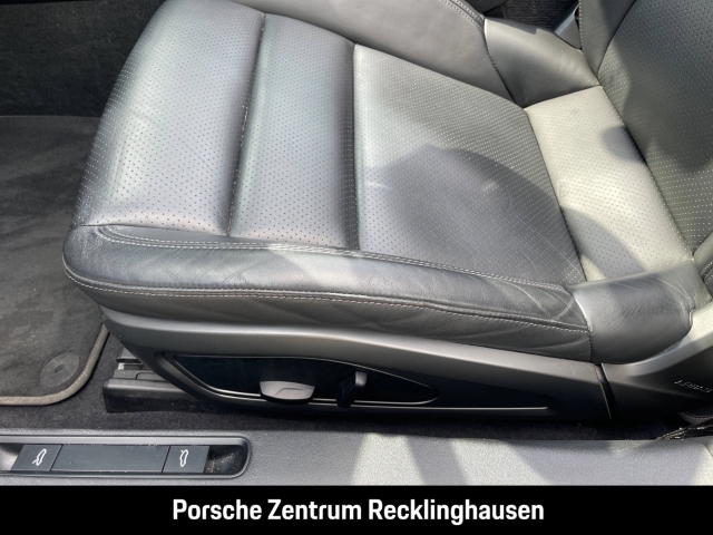 Porsche 992 911 Carrera Cabriolet Rückfahrkamera BOSE
