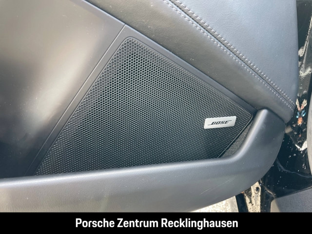 Porsche 992 911 Carrera Cabriolet Rückfahrkamera BOSE