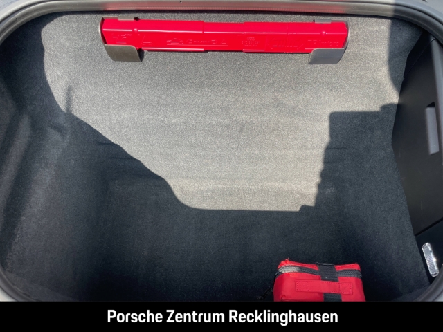 Porsche 992 911 Carrera Cabriolet Rückfahrkamera BOSE