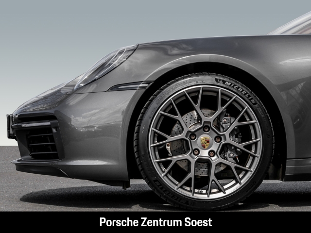 Porsche 992 Carrera Cabriolet/21-Zoll/Sport-Chrono/BOSE