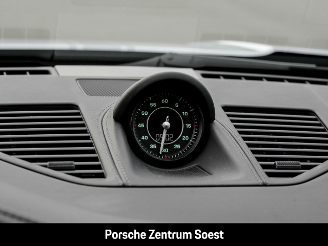 Porsche 992 Sport Classic/Surround-View/Burmester