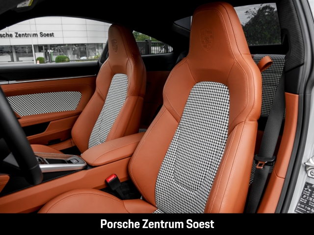 Porsche 992 Sport Classic/Surround-View/Burmester