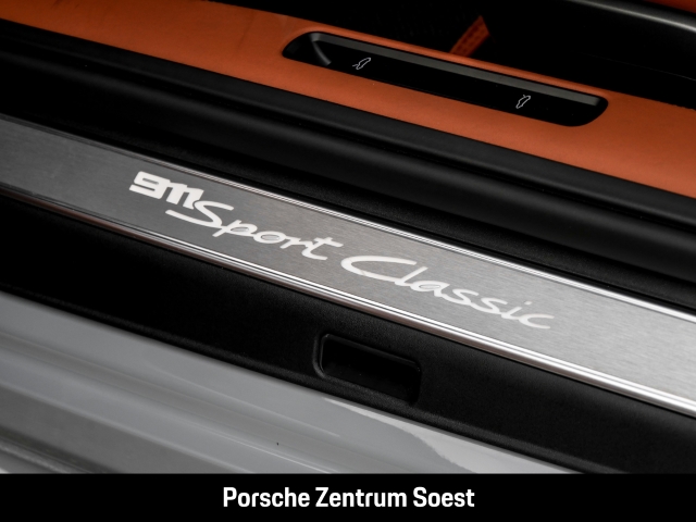 Porsche 992 Sport Classic/Surround-View/Burmester