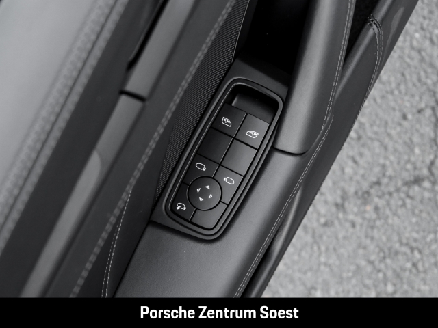 Porsche 992 .2 Targa 4 GTS/PTS mondstein/PCCB/Burmester
