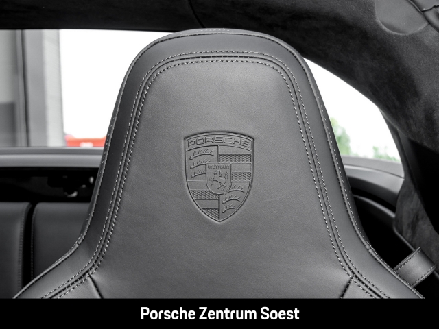 Porsche 992 .2 Targa 4 GTS/PTS mondstein/PCCB/Burmester