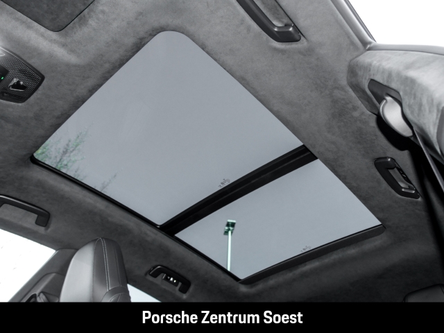 Porsche Macan Electric GTS