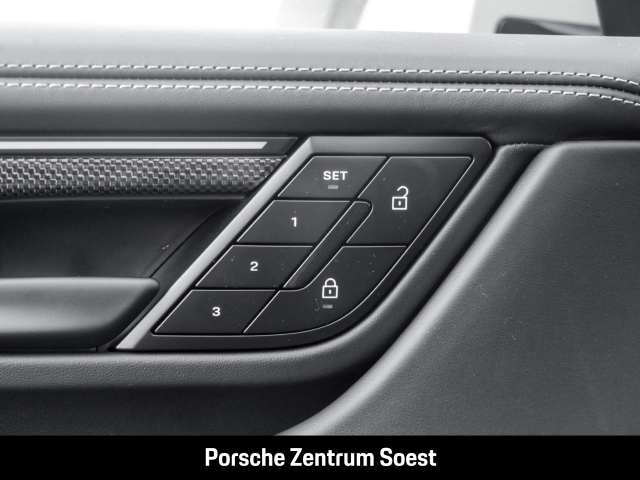 Porsche Macan Electric GTS