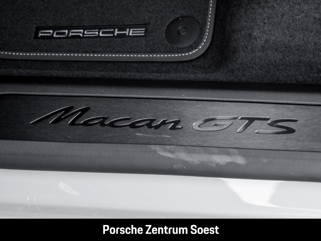 Porsche Macan Electric GTS