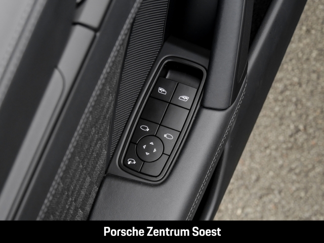 Porsche 992 Targa 4 GTS/Heritage-Design-Paket/BOSE