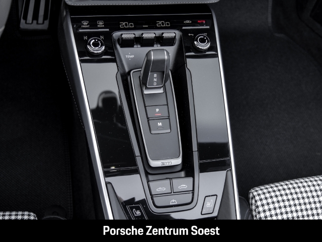 Porsche 911 Turbo S Cabriolet/Heritage-Design/Burmester
