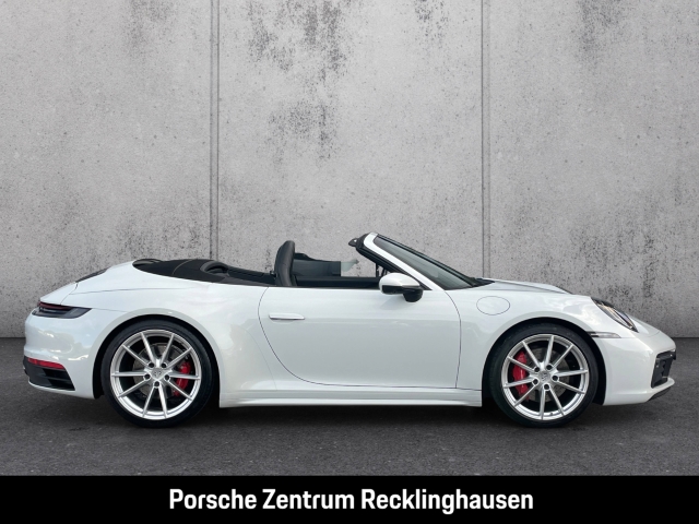 Porsche 992 911 Carrera 4S Cabriolet Sportabgas BOSE
