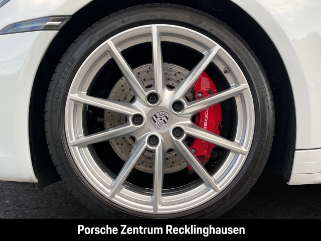 Porsche 992 911 Carrera 4S Cabriolet Sportabgas BOSE