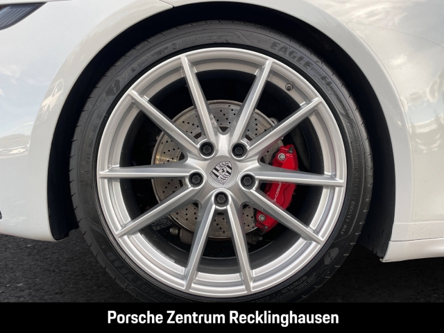 Porsche 992 911 Carrera 4S Cabriolet Sportabgas BOSE