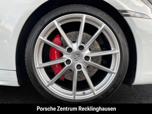 Porsche 992 911 Carrera 4S Cabriolet Sportabgas BOSE