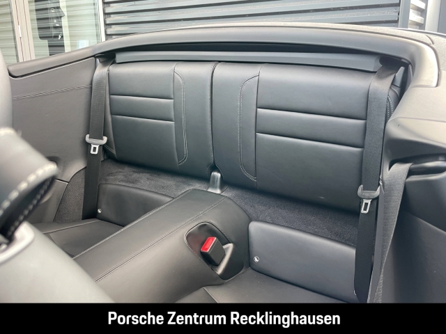 Porsche 992 911 Carrera 4S Cabriolet Sportabgas BOSE