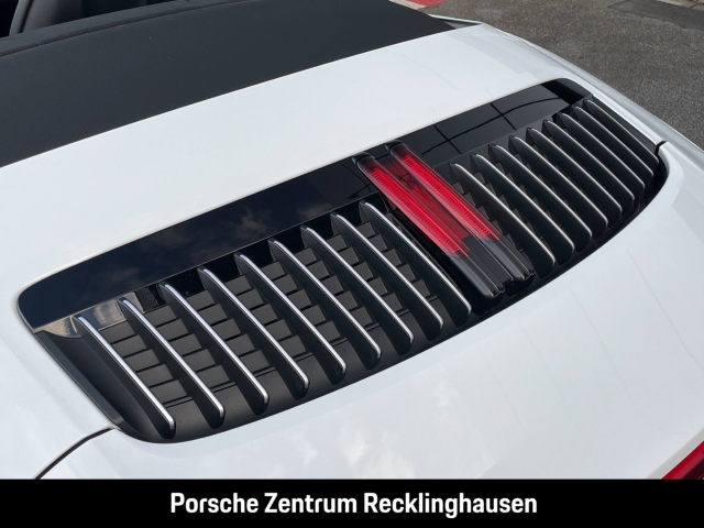 Porsche 992 911 Carrera 4S Cabriolet Sportabgas BOSE