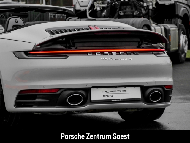 Porsche 992 Carrera 4S Cabriolet/Sport-Chrono/BOSE
