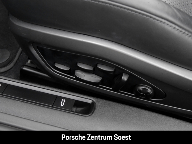 Porsche 992 Carrera 4S Cabriolet/21-Zoll/Matrix-LED/BOSE