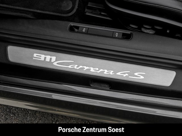 Porsche 992 Carrera 4S Cabriolet/21-Zoll/Matrix-LED/BOSE
