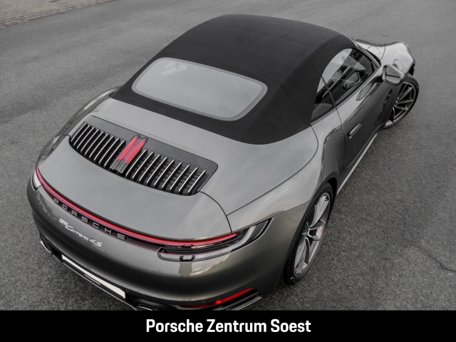 Porsche 992 Carrera 4S Cabriolet/21-Zoll/Matrix-LED/BOSE