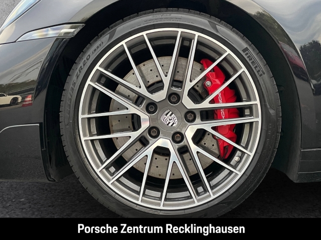 Porsche 992 911 Turbo Cabrio Burmester Sportabgas LED-Matrix