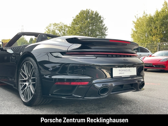 Porsche 992 911 Turbo Cabrio Burmester Sportabgas LED-Matrix