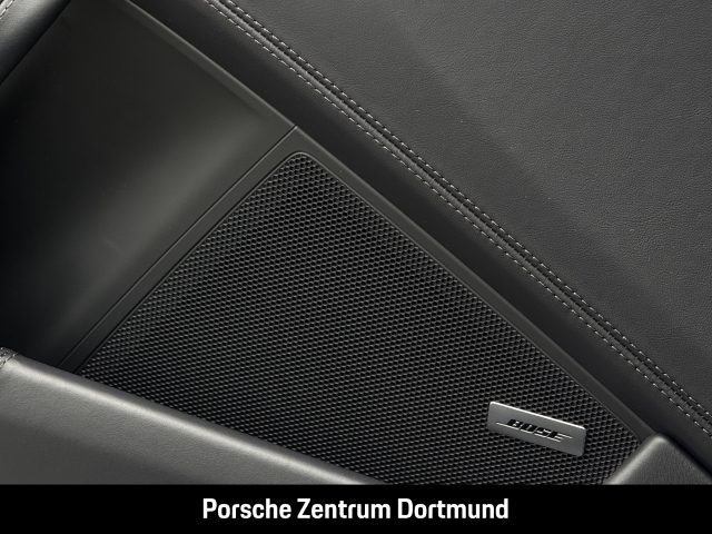 Porsche 992 (911) Turbo 50 Jahre BOSE InnoDrive